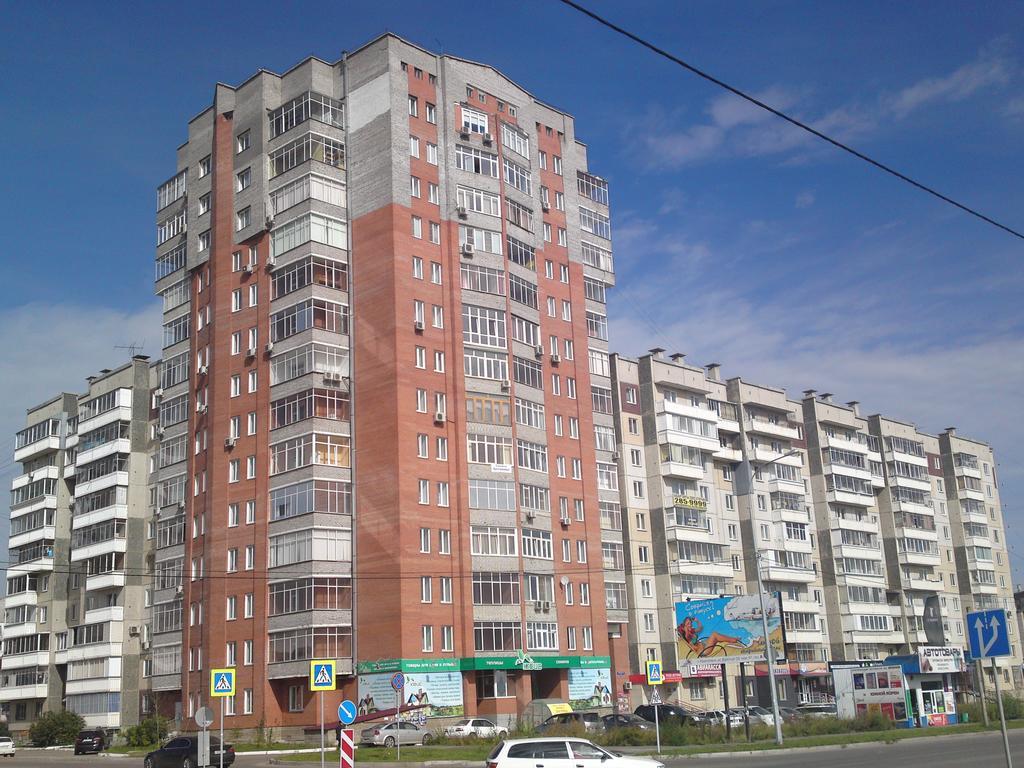 Hostel Alliance At Oktyabrskaya 1クラスノヤルスク エクステリア 写真